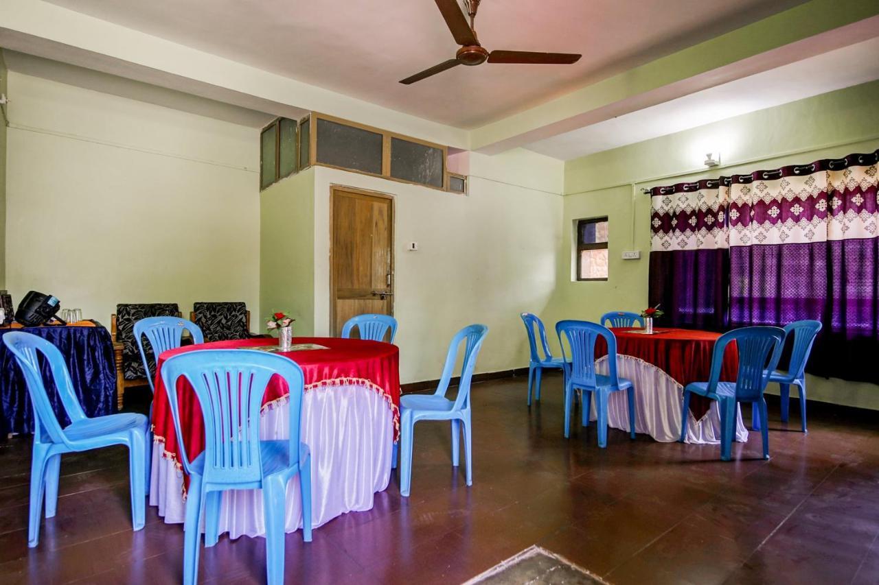 Oyo 71230 Hotel Abhimanyu Limited Chhindwāra Eksteriør bilde